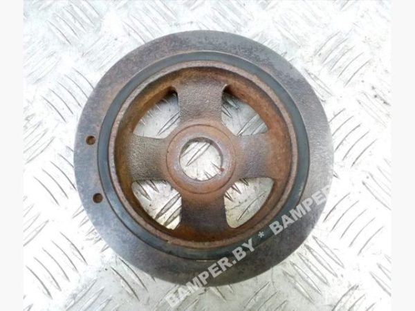 Шкив коленвала к Mitsubishi Carisma, 2000 г.