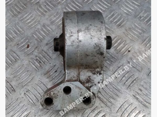 Подушка крепления двигателя к Mitsubishi Carisma, 1997 г.