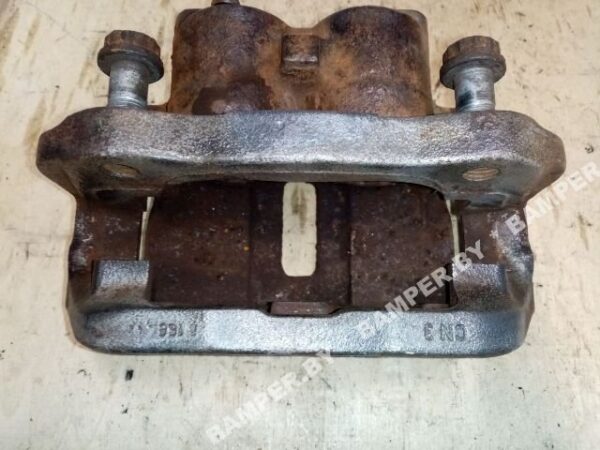 Суппорт передний левый к Land-Rover Range Rover, 1997 г.