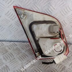 Фонарь крышки багажника правый к Mitsubishi Carisma, 2000 г.