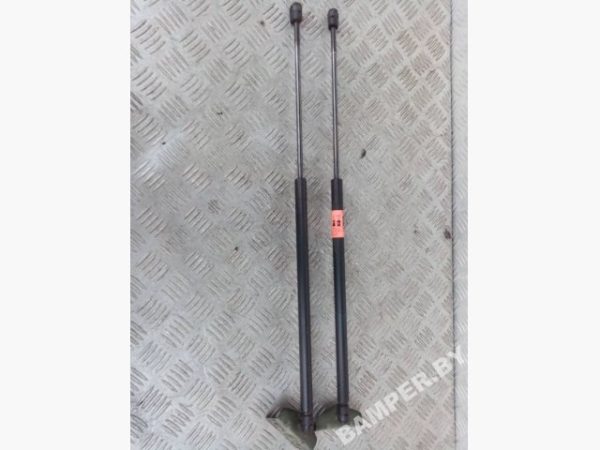 Амортизатор капота к Land-Rover Range Rover, 2000 г.