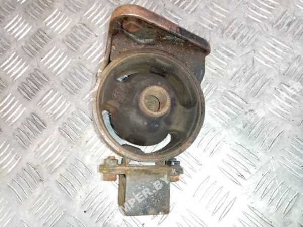 Подушка крепления КПП к Hyundai Santa Fe, 2010 г.