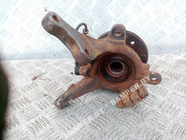 Ступица передняя левая к Mitsubishi Carisma, 1999 г.