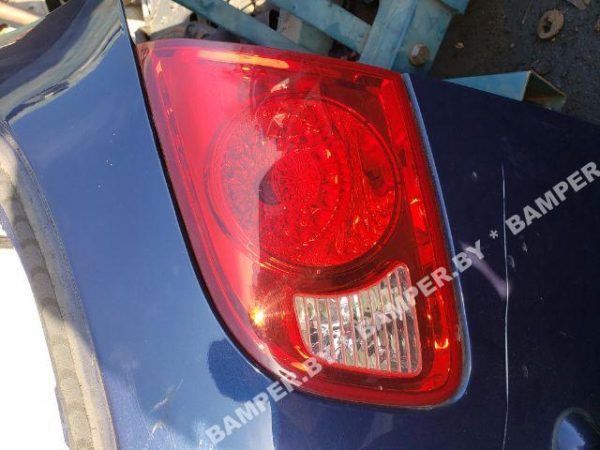Фонарь крышки багажника правый к Hyundai Santa Fe, 2009 г.