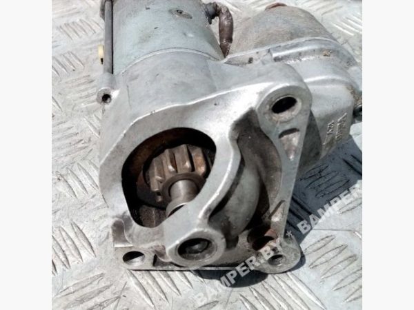 Стартер к Mitsubishi Carisma, 2000 г.