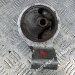 Подушка крепления двигателя к Mitsubishi Carisma, 1997 г.