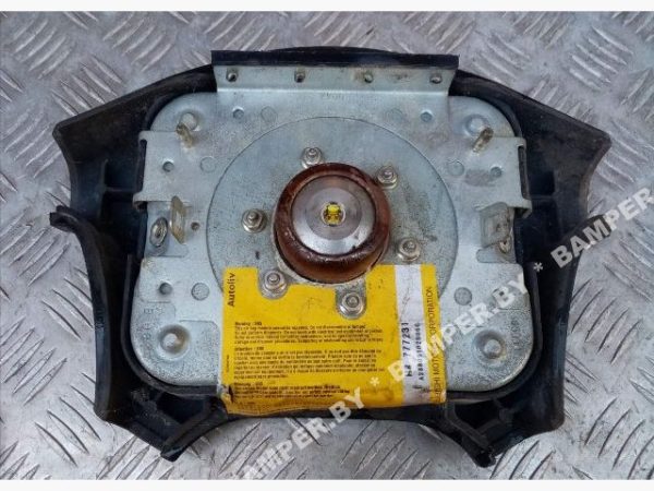 Подушка безопасности водителя к Mitsubishi Carisma, 1997 г.