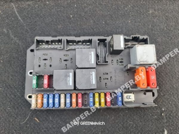 Блок предохранителей к Land-Rover Range Rover, 2008 г.