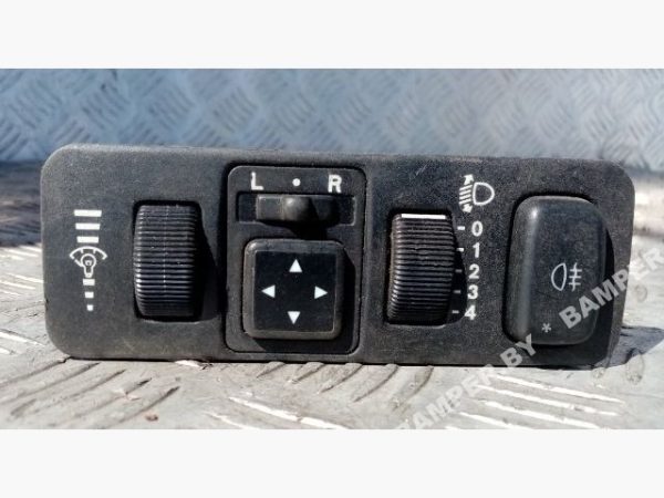 Блок кнопок к Mitsubishi Carisma, 2000 г.
