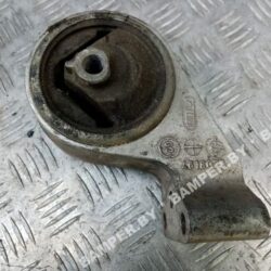 Подушка крепления двигателя к Mitsubishi Carisma, 1997 г.