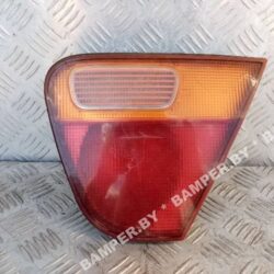 Фонарь крышки багажника правый к Mitsubishi Carisma, 1997 г.