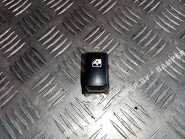 Кнопка стеклоподъемника к Hyundai Santa Fe, 2010 г.