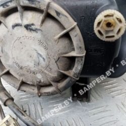 Фара противотуманная правая к Land-Rover Discovery, 1999 г.