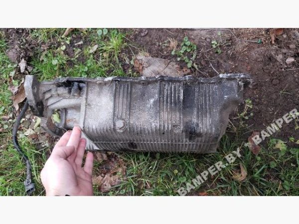 Поддон к Hyundai Terracan, 2005 г.