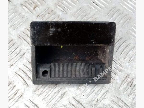 Пепельница к Hyundai Terracan, 2005 г.