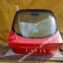 Крышка багажника (дверь 3-5) к Mitsubishi Carisma, 2000 г.