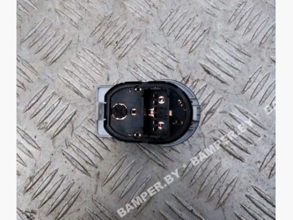 Блок управления раздаточной коробки к Hyundai Terracan, 2005 г.